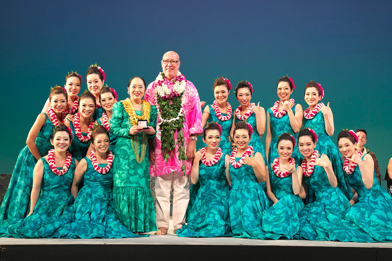 2018年イオラニ・ルアヒネ・フラ・フェスティバル総合1位